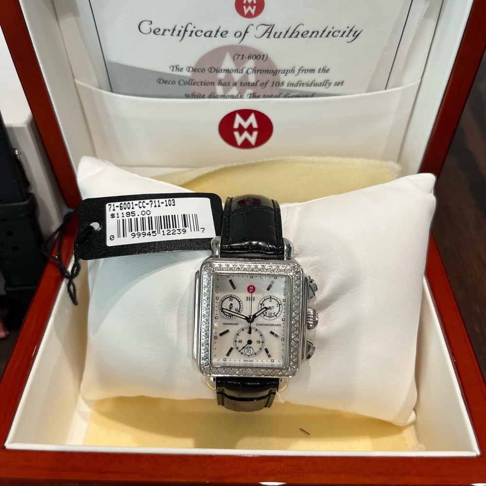 Michele disco diamond Chronograph .Wrapped in 108 diamonds. new battery. 7 bands